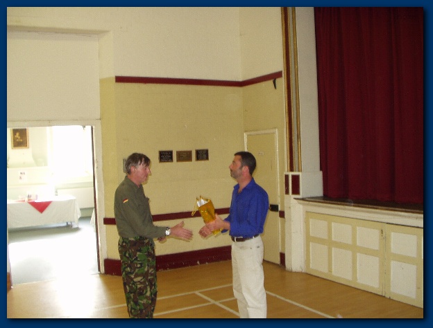 600x449 pixels (90K)